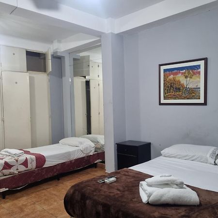 Apartamentos Centro San Salvador de Jujuy Szoba fotó
