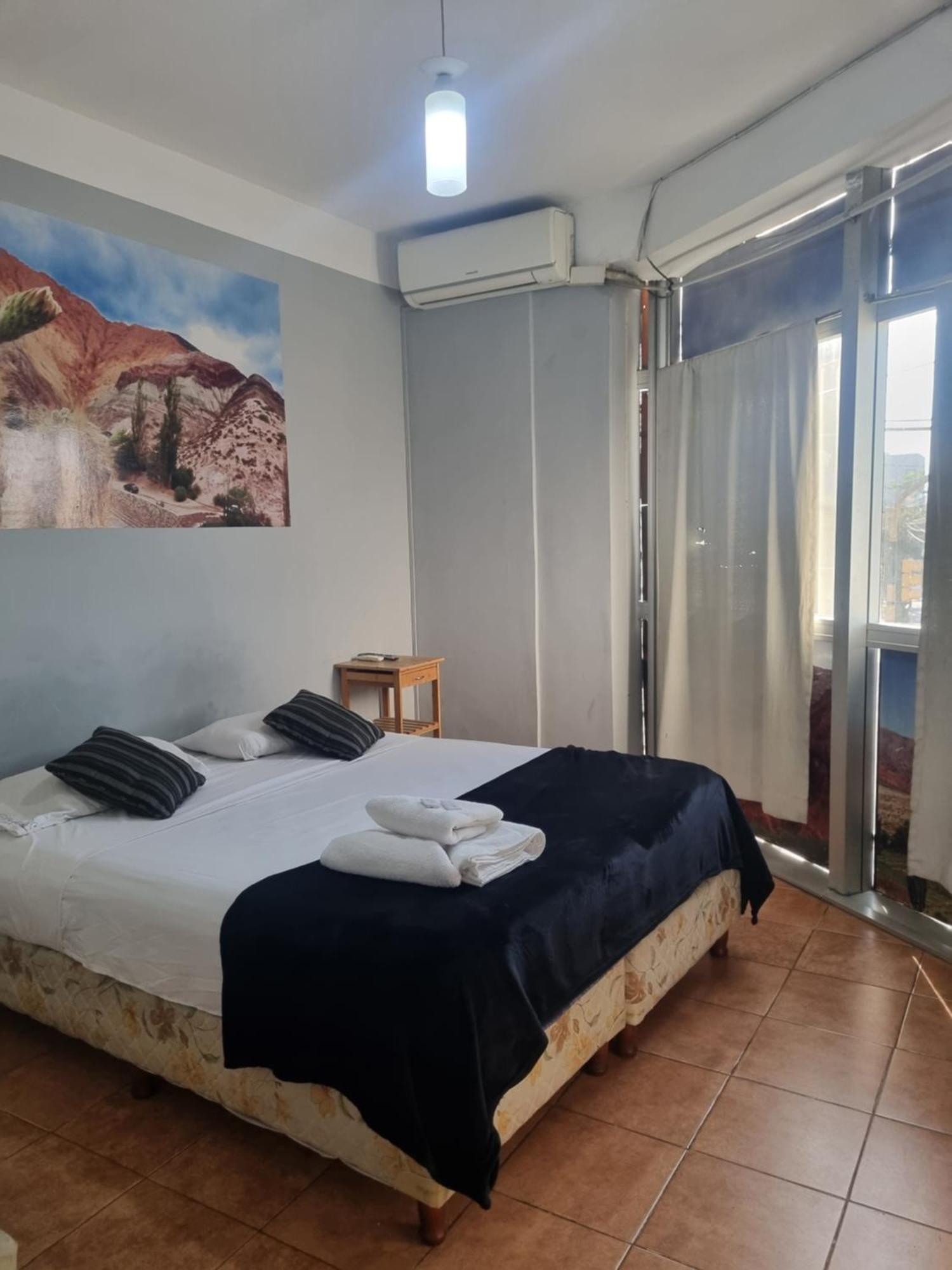 Apartamentos Centro San Salvador de Jujuy Szoba fotó
